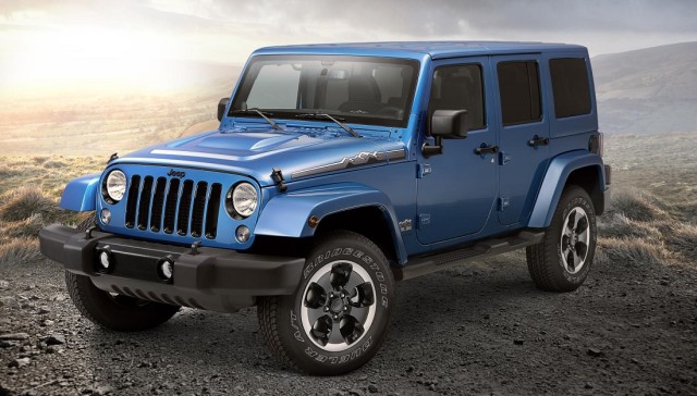 2014 Jeep Wrangler Unlimited Polar Edition (4).jpg